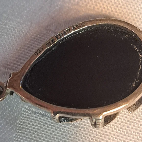 925, Elegant Onyx, Silver And Marcasite Jewelry Set - Picture 6 of 7